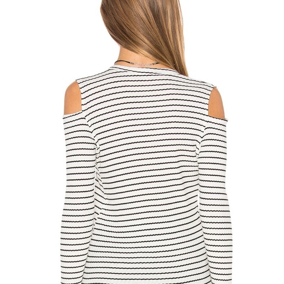 Monroe V-Neck Rib Cut Out Long Sleeve - Picture 3 of 8